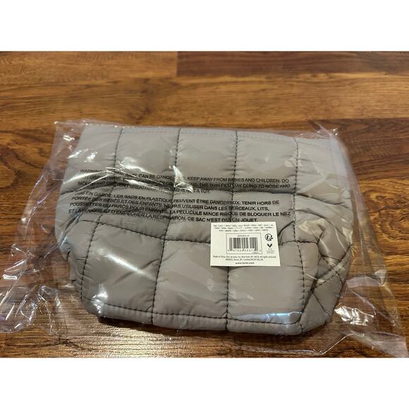 Tarte Cosmetics Quilted Makeup Bag – Gray – 8x10 – Brand New Sleek Design - Picture 2 of 6